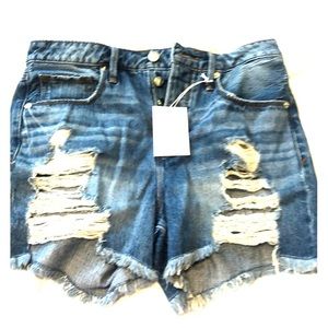 Good American Bombshell Shorts Size 2 NWT
